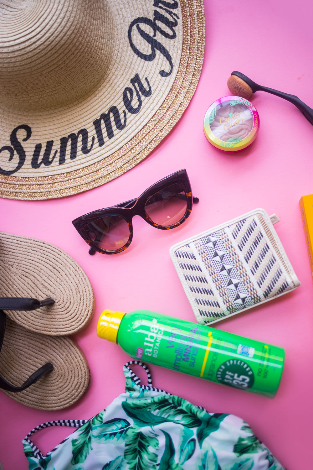 What To Pack For 2 Week Holiday In The Sun