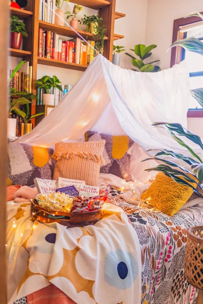 How to Make a Pillow Fort for Adults – Seattle Lifestyle Blog